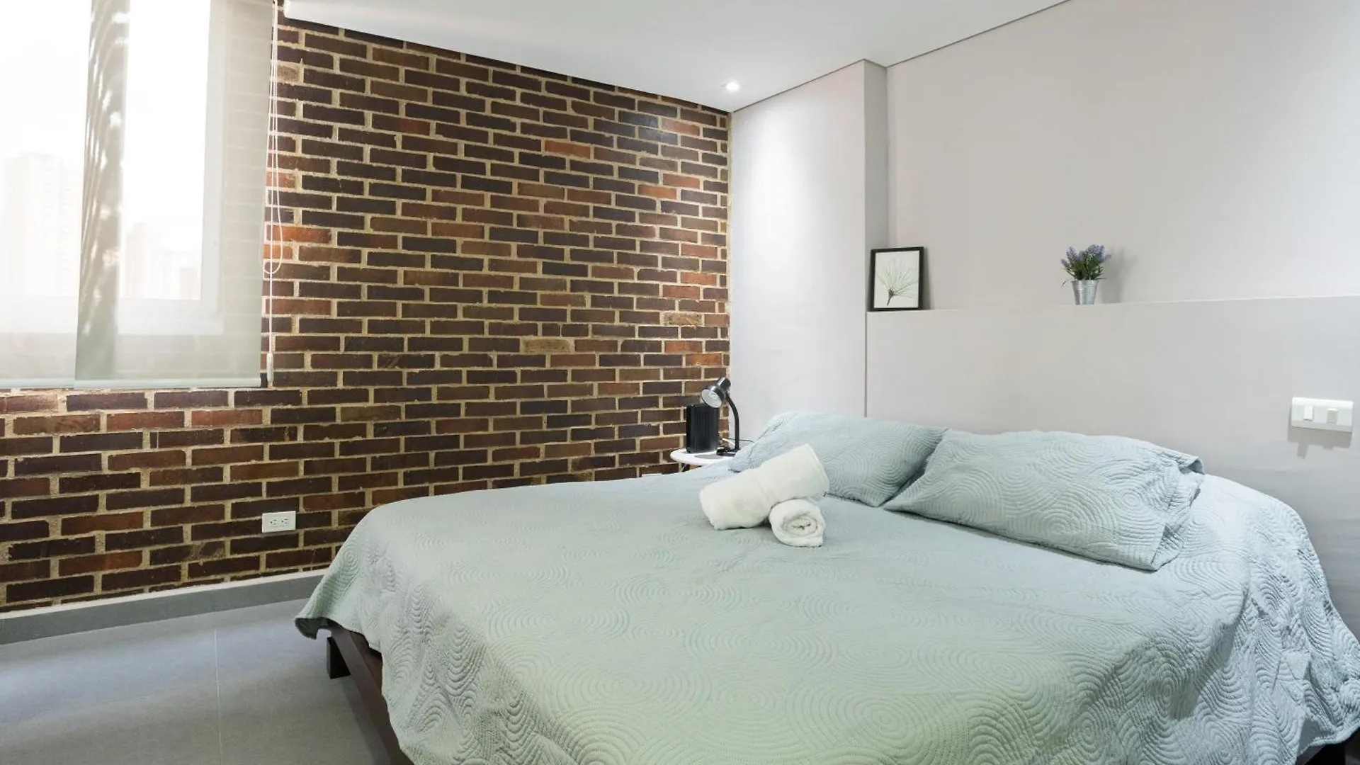 Beautiful Apt In Poblado-Tesoro Near Provenza! Medellín